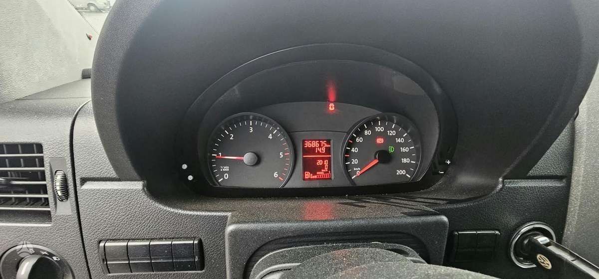 Volkswagen Crafter 2012 — photo 7