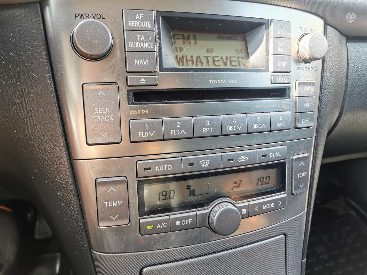 Toyota Avensis 2007 — photo 14