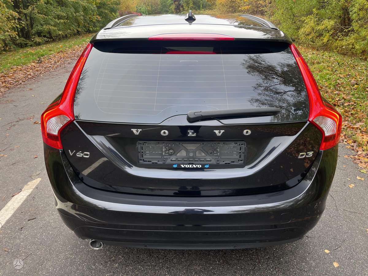 Volvo V60 2014 — photo 6