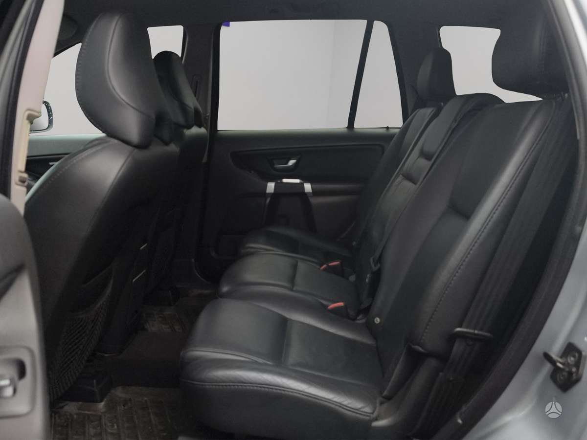 Volvo XC90 2008 — photo 10