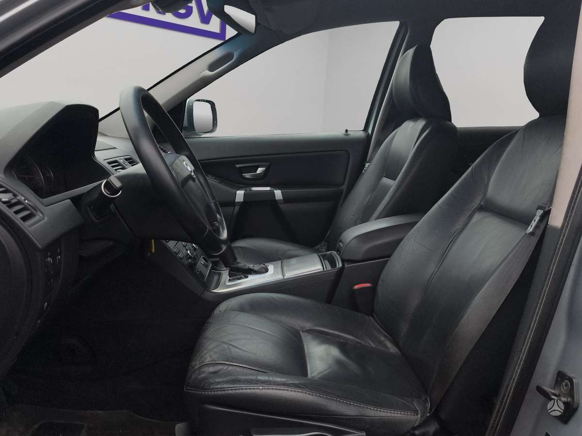 Volvo XC90 2008 — photo 12