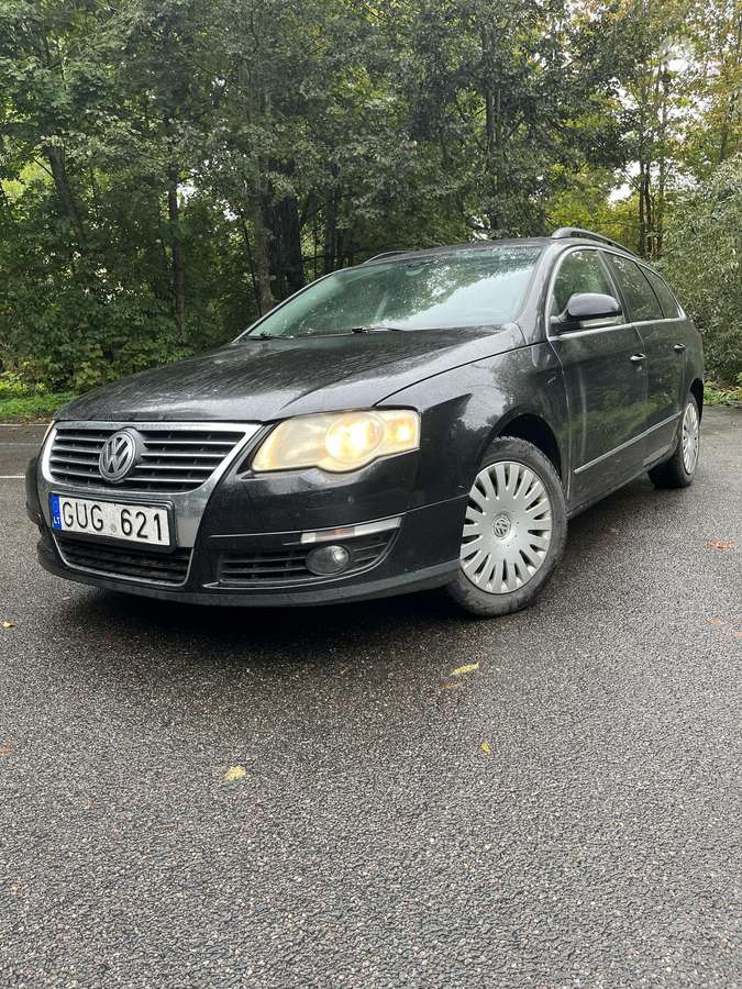 Volkswagen Passat 2008 — вигляд ззаду