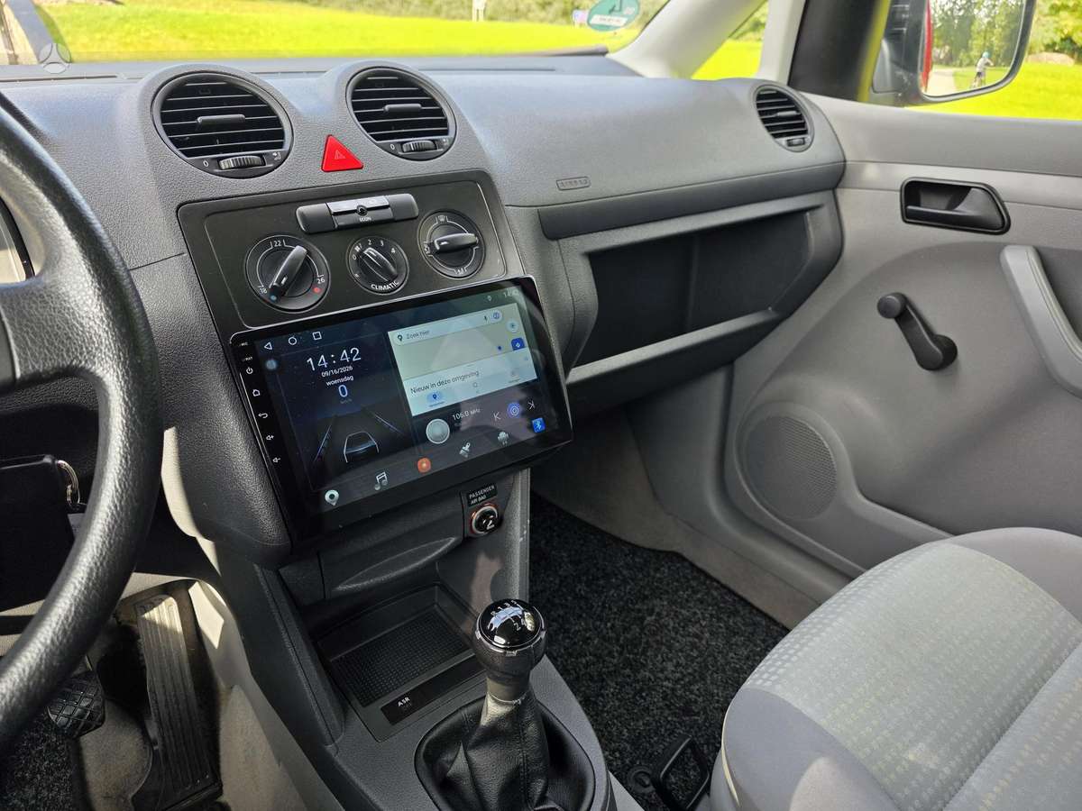 Volkswagen Caddy 2006 — photo 30