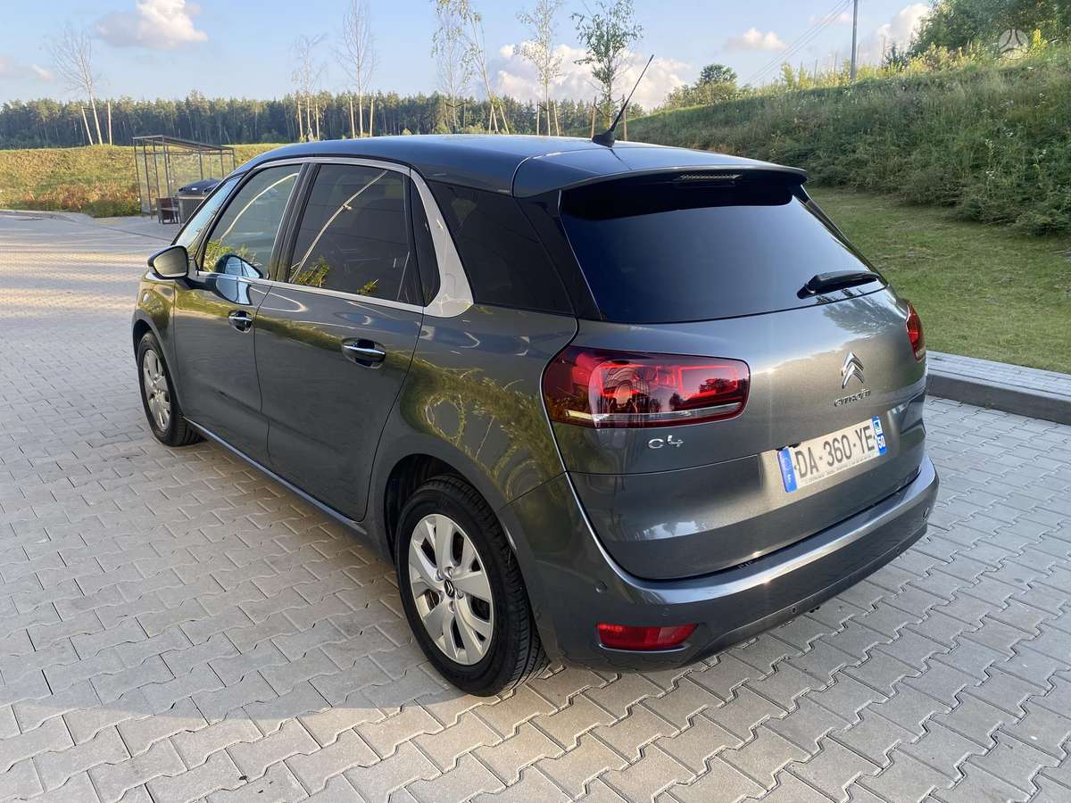 Citroen C4 2013 — engine 1560 cm³, 116 HP (85kW)