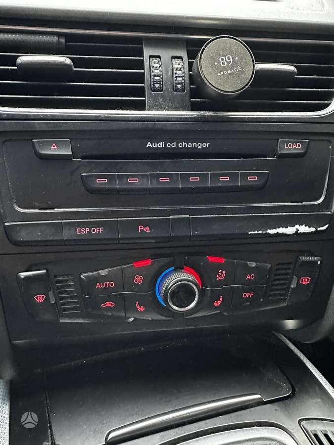 Audi A4 2008 — photo 13