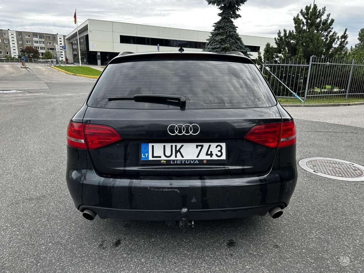Audi A4 2008 — photo 5