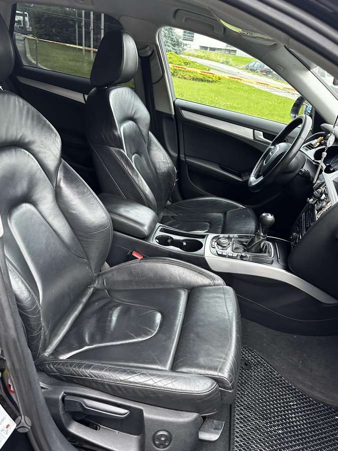 Audi A4 2008 — photo 8