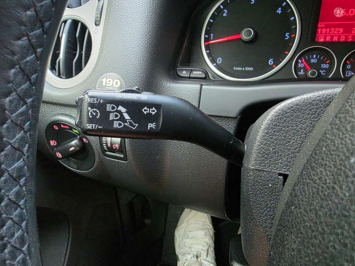 Volkswagen Tiguan 2008 — photo 14