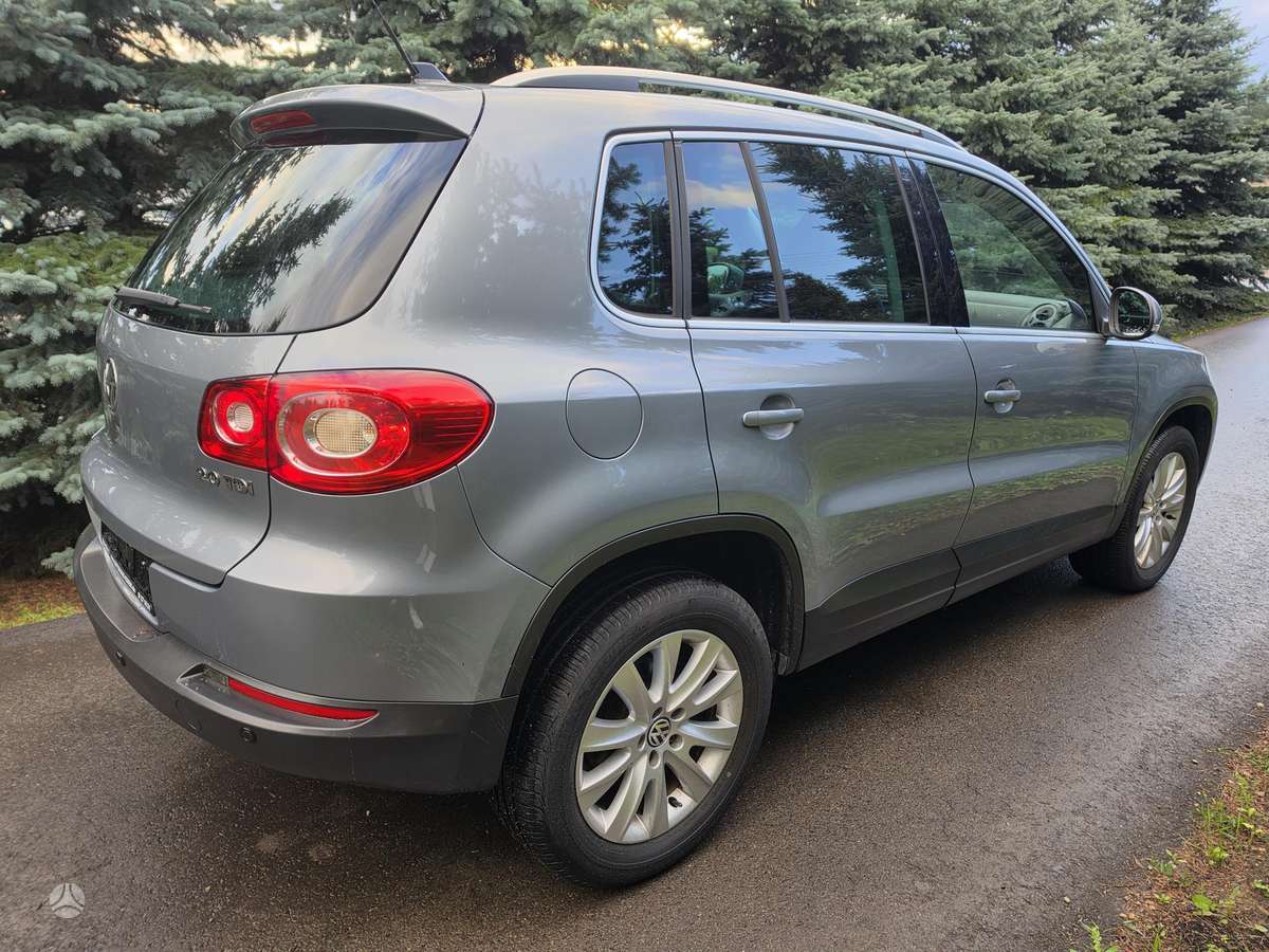 Volkswagen Tiguan 2008 — engine 1968 cm³, 140 HP (103kW)
