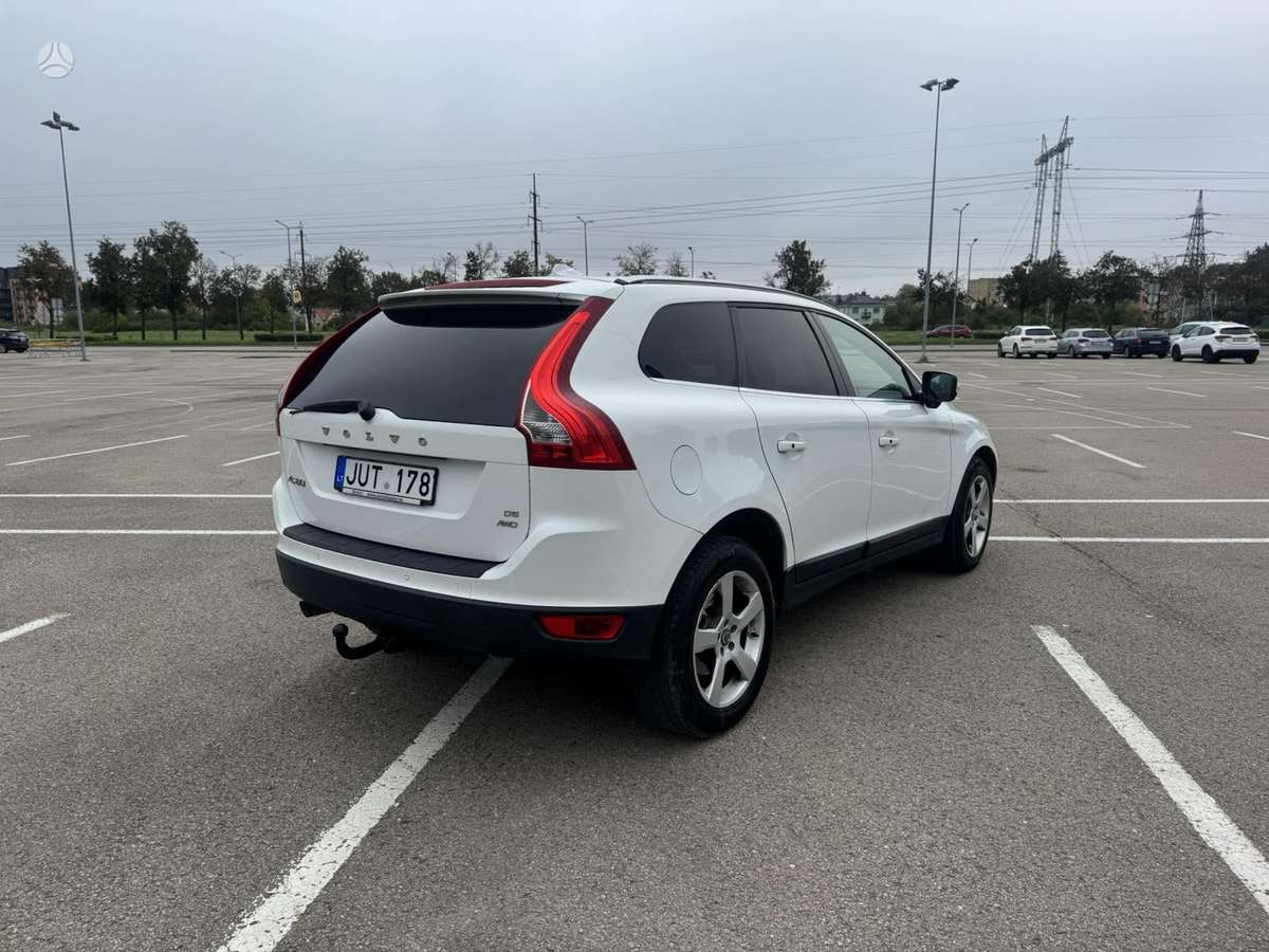 Volvo XC60 2009 — photo 5