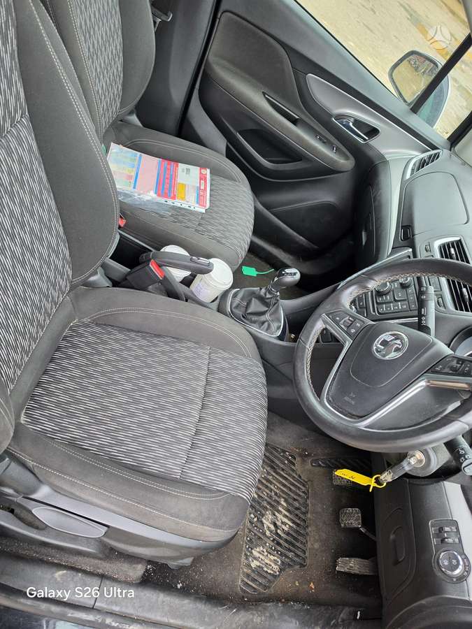 Opel Mokka 2014 — photo 8