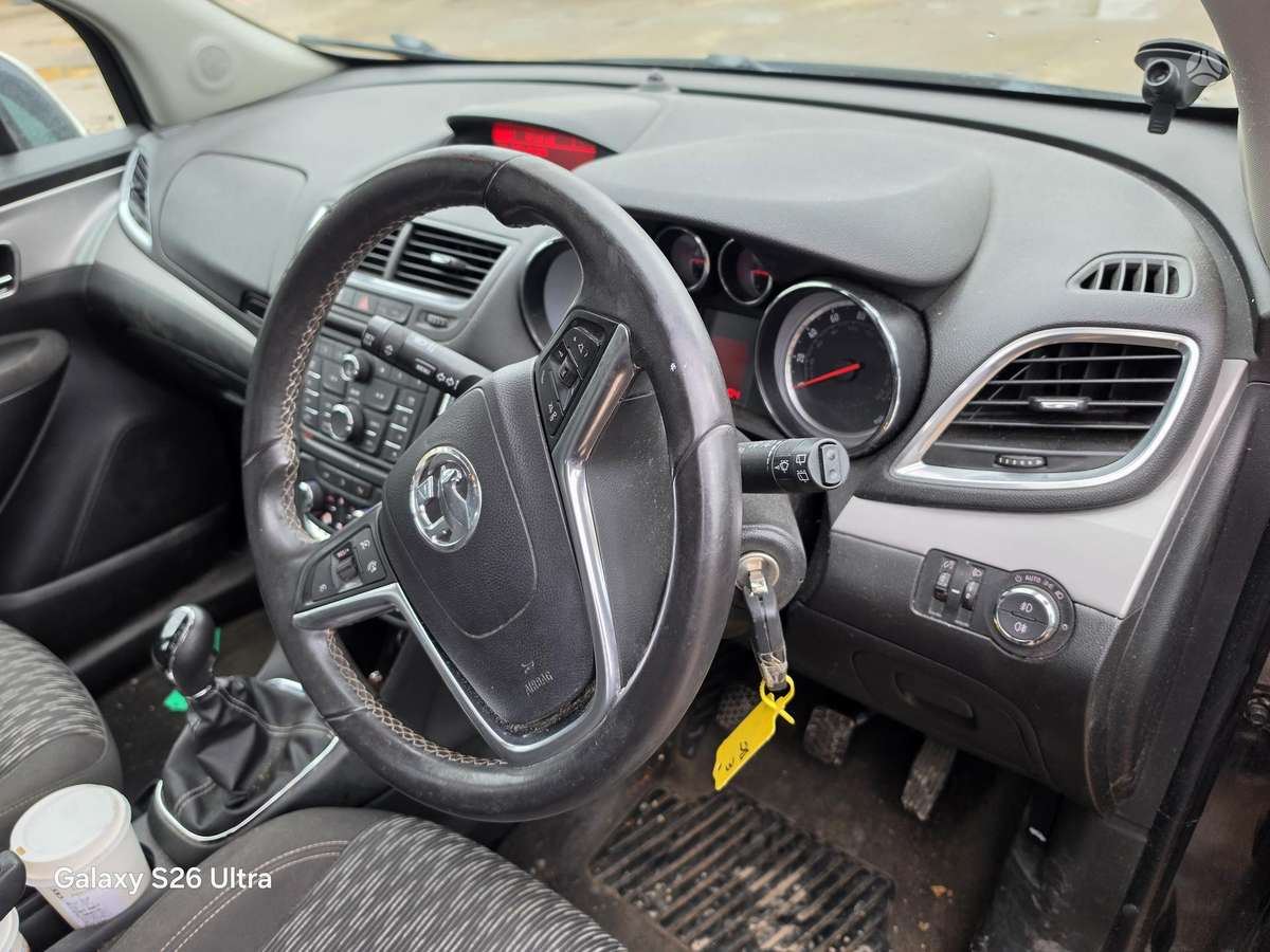 Opel Mokka 2014 — photo 9