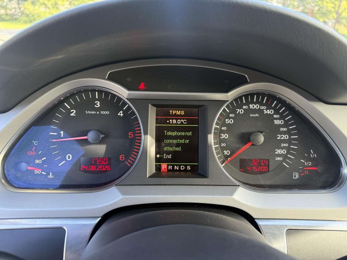 Audi A6 2007 — photo 12