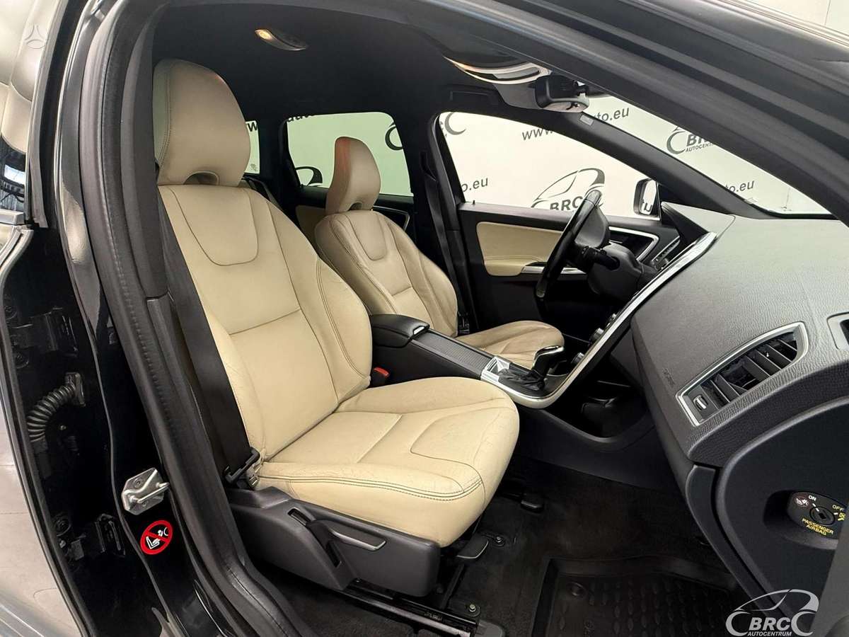 Volvo XC60 2014 — photo 7