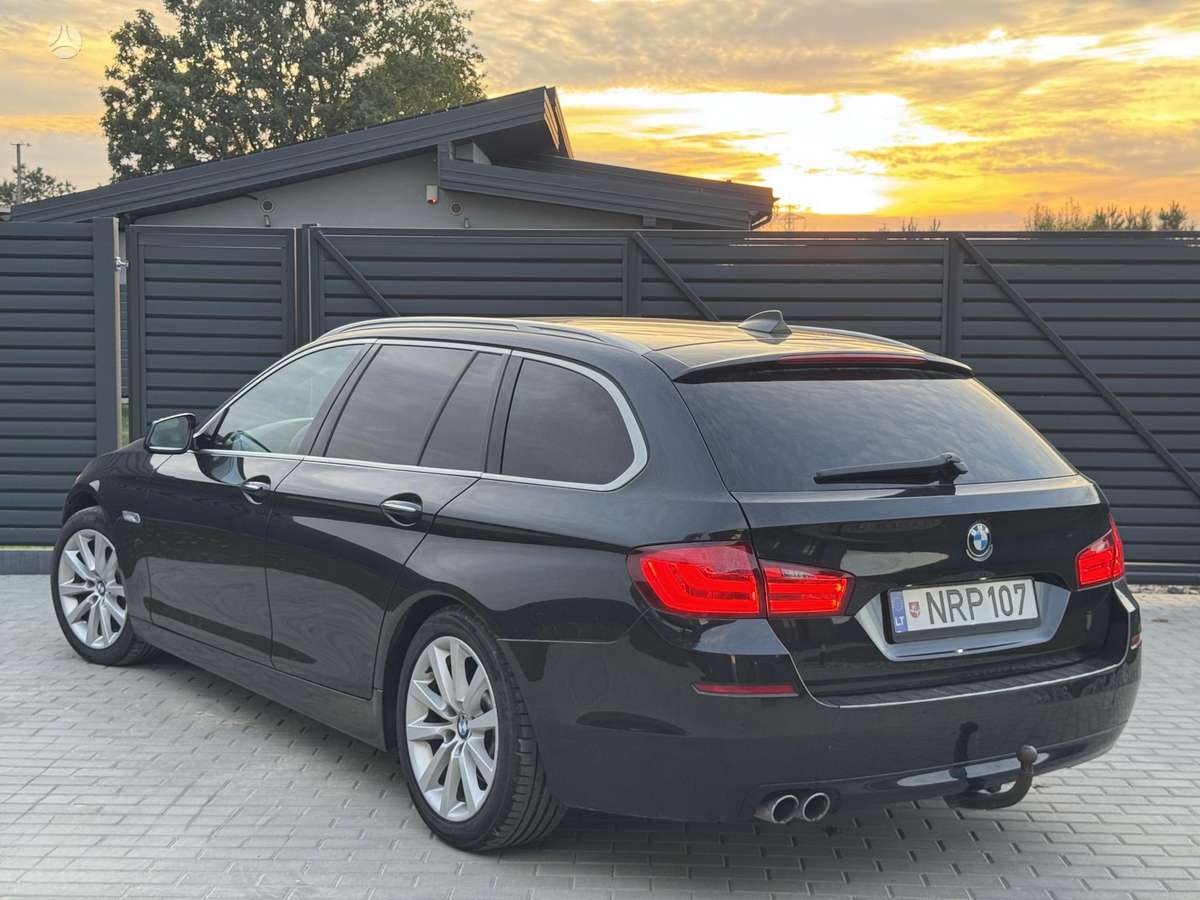 BMW 520 2012 — двигун 1997 cm³, 218 HP (160kW)