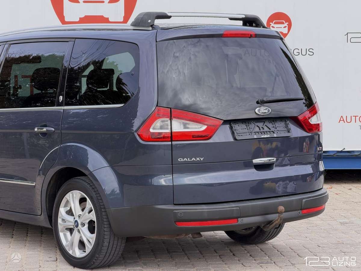 Ford Galaxy 2011 — photo 5