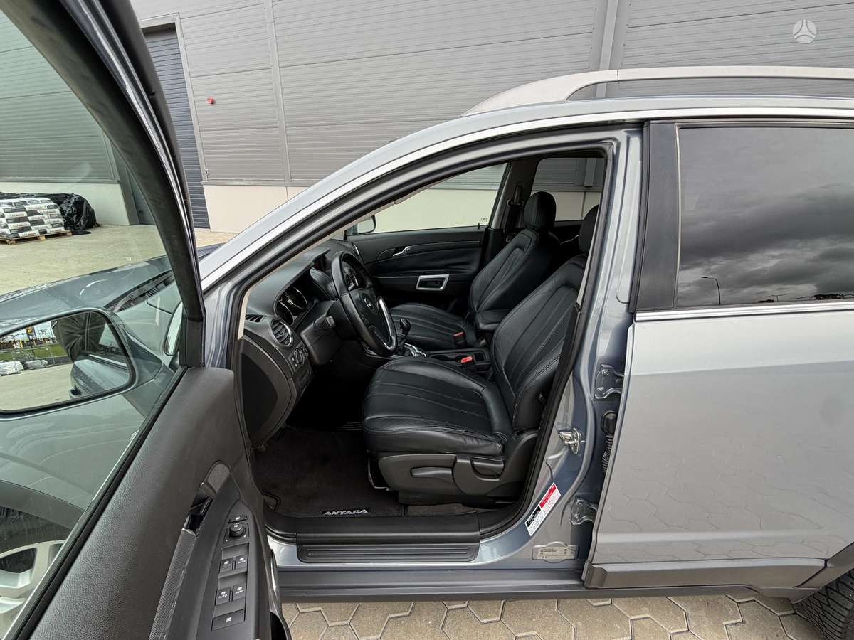 Opel Antara 2012 — photo 13