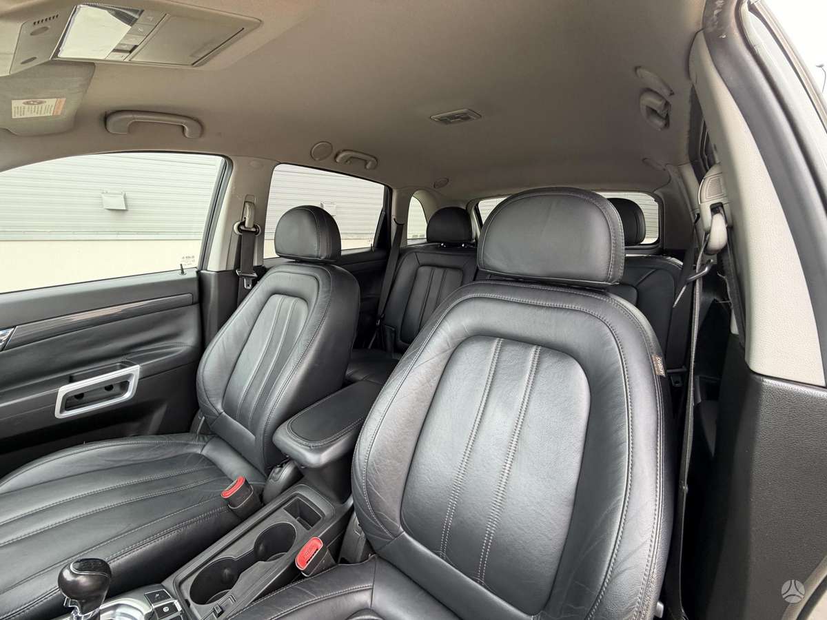 Opel Antara 2012 — photo 14