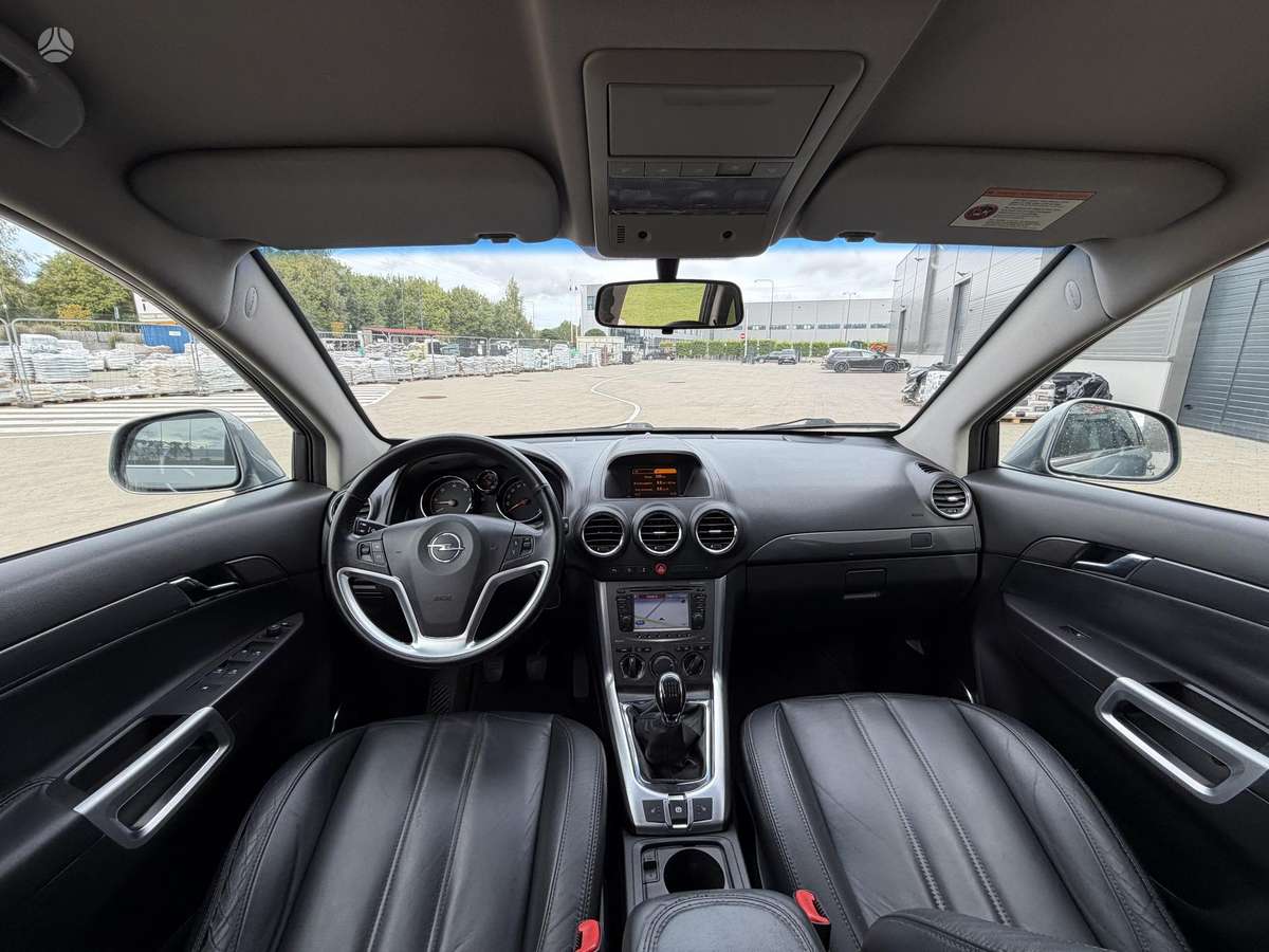 Opel Antara 2012 — photo 15