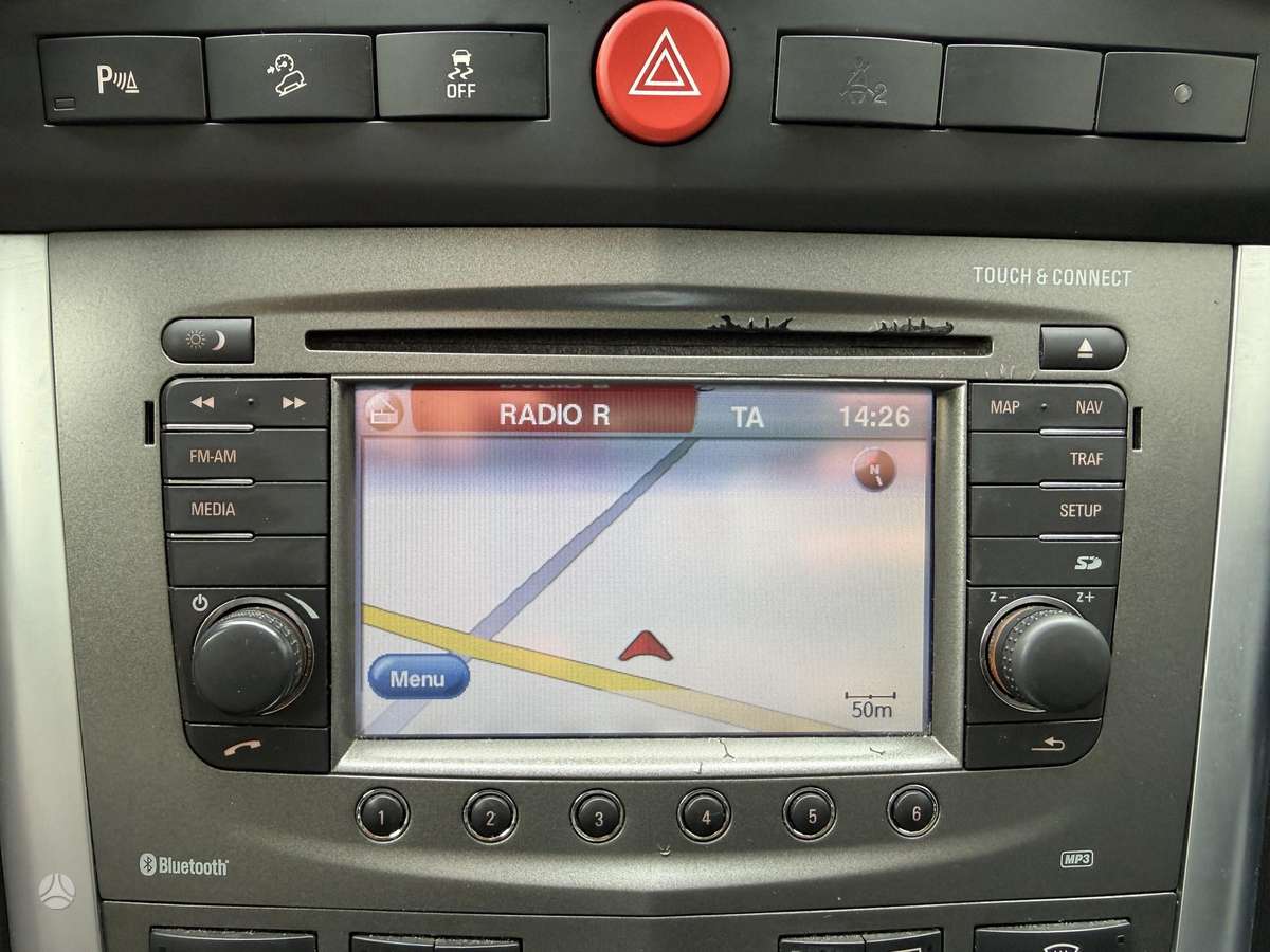 Opel Antara 2012 — photo 18