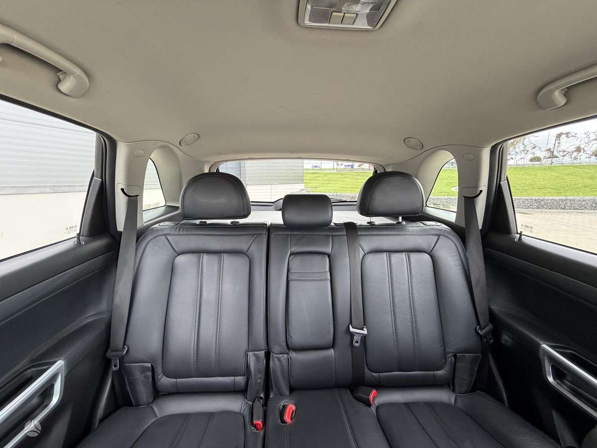 Opel Antara 2012 — photo 31