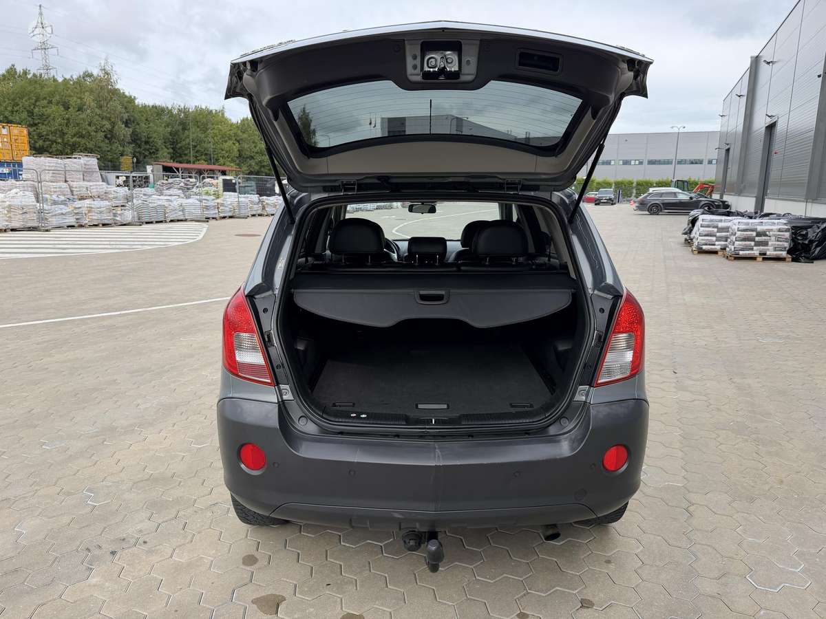 Opel Antara 2012 — photo 32