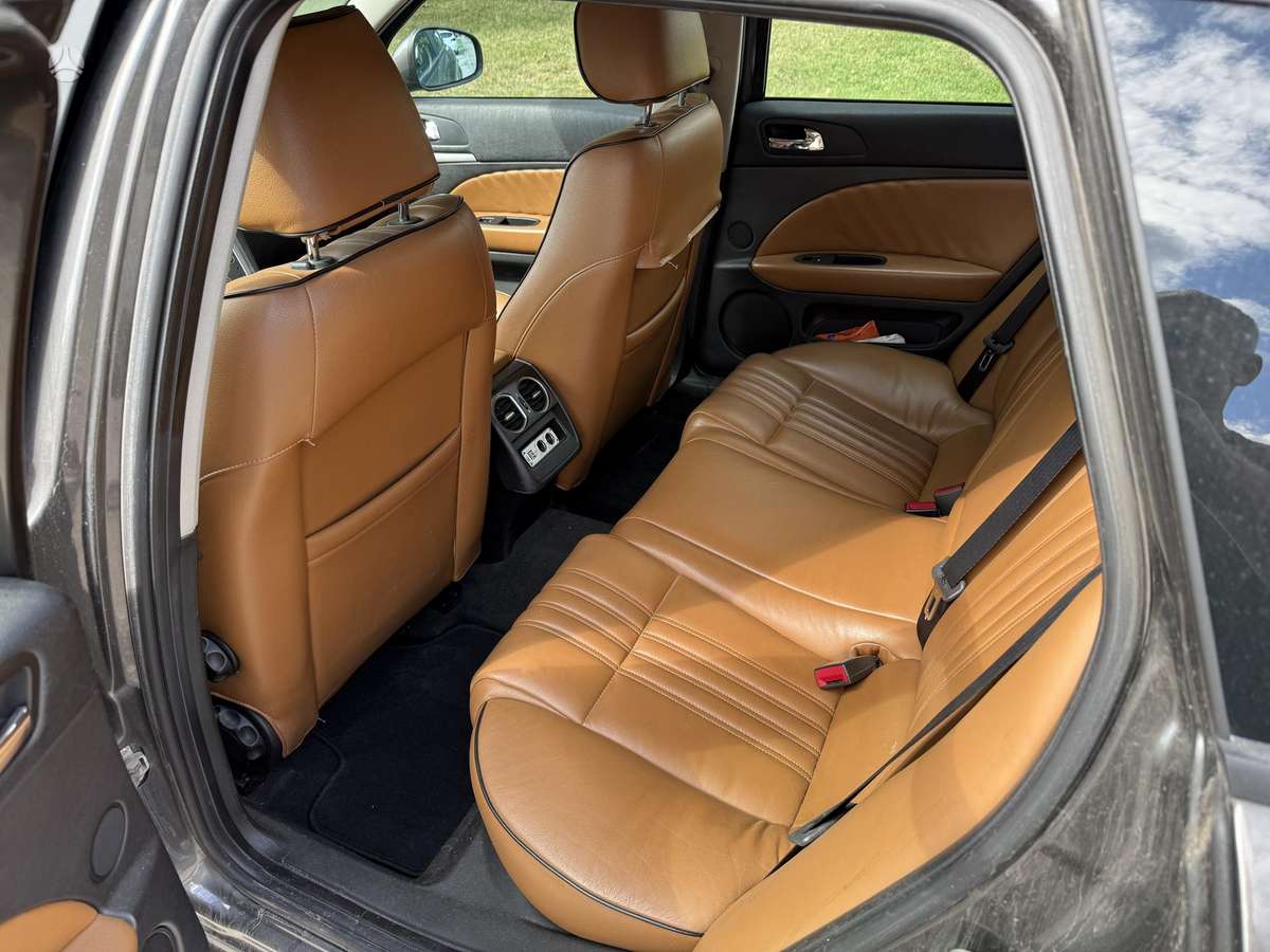 Alfa Romeo 2008 — photo 11