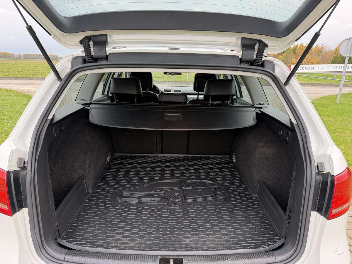 Volkswagen Passat 2012 — photo 29