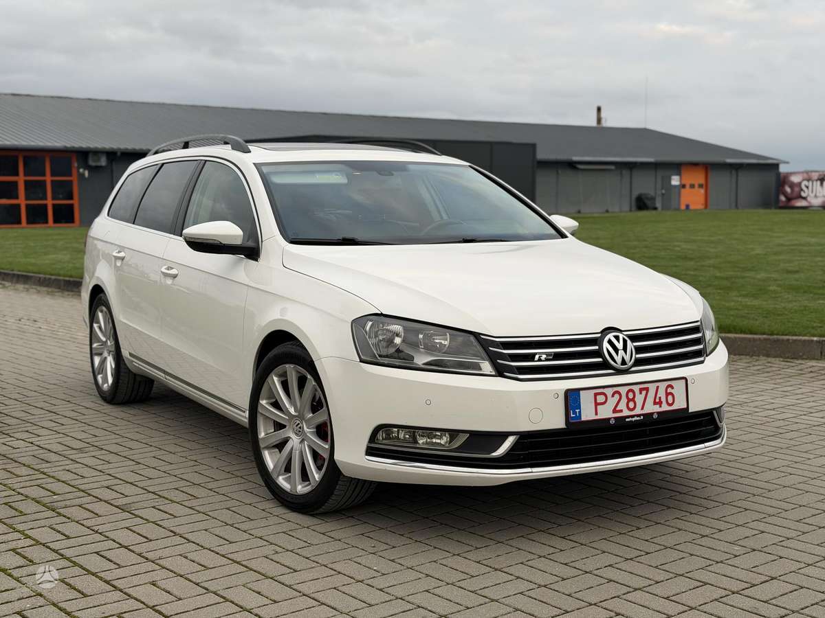 Volkswagen Passat 2012 — photo 7