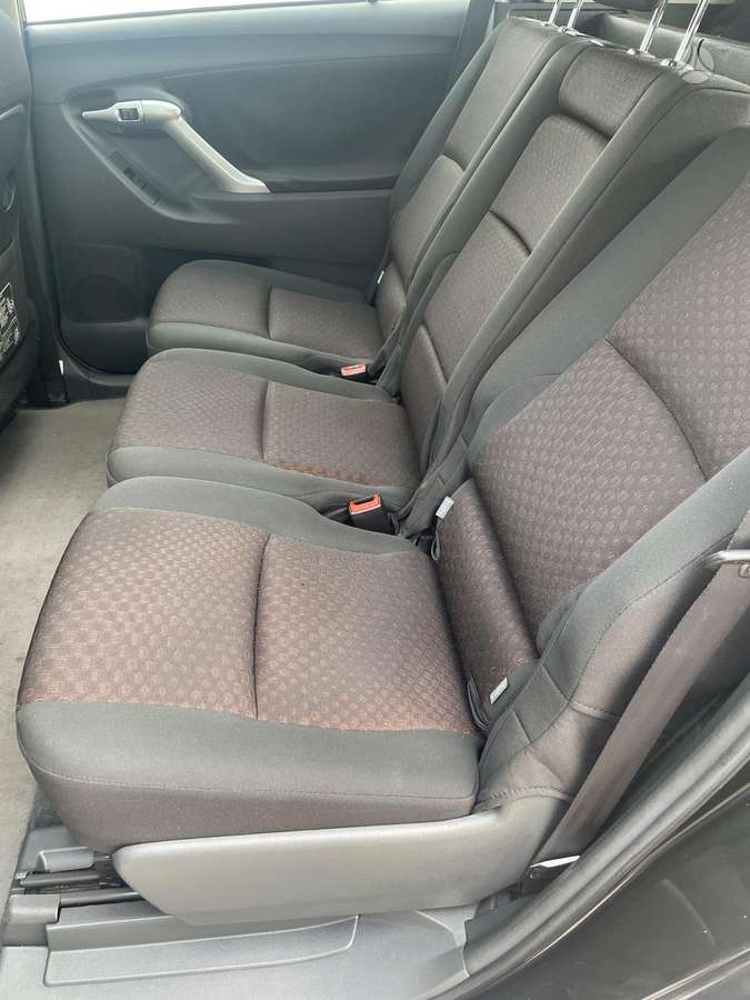 Toyota Verso 2011 — photo 9