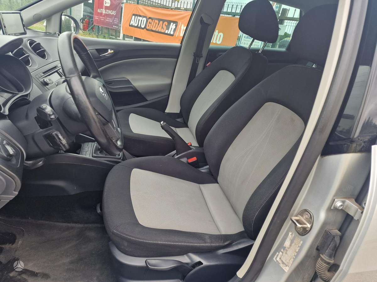 Seat Ibiza 2015 — photo 12