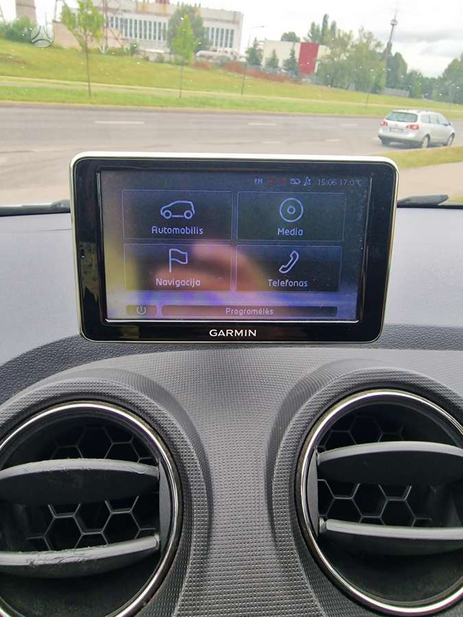 Seat Ibiza 2015 — photo 18