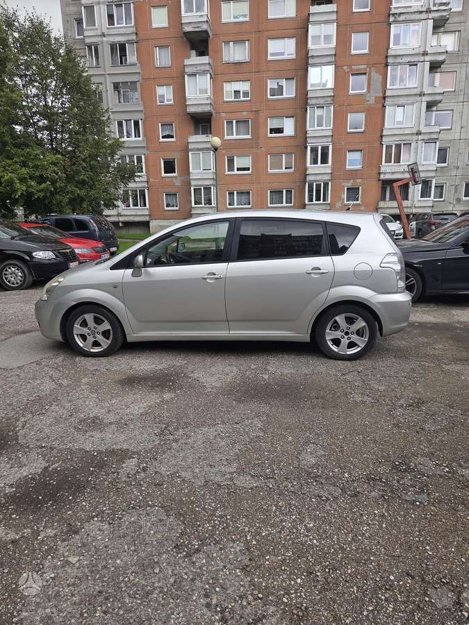Toyota Corolla 2007 — салон