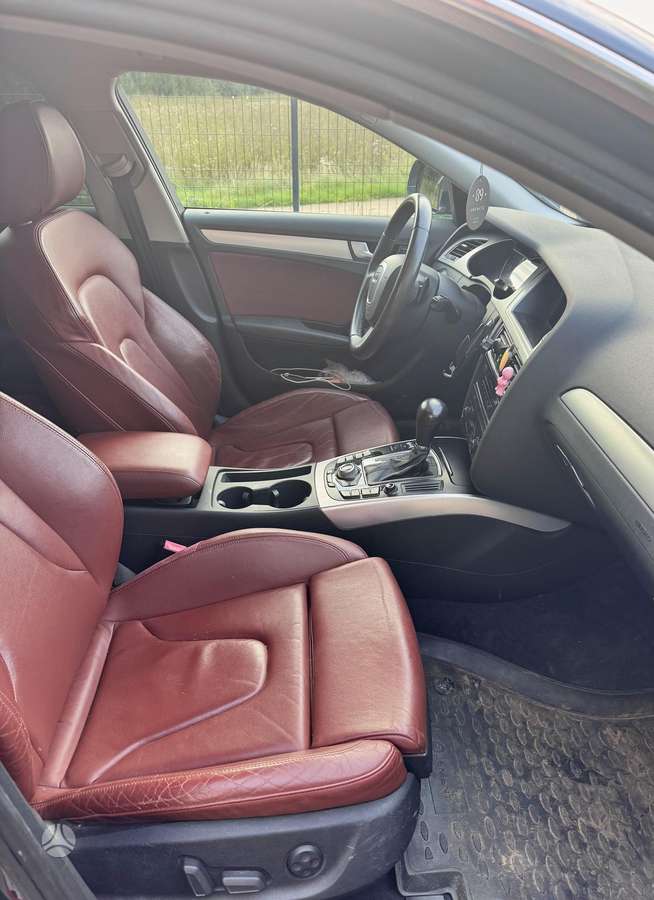 Audi A4 2008 — photo 13