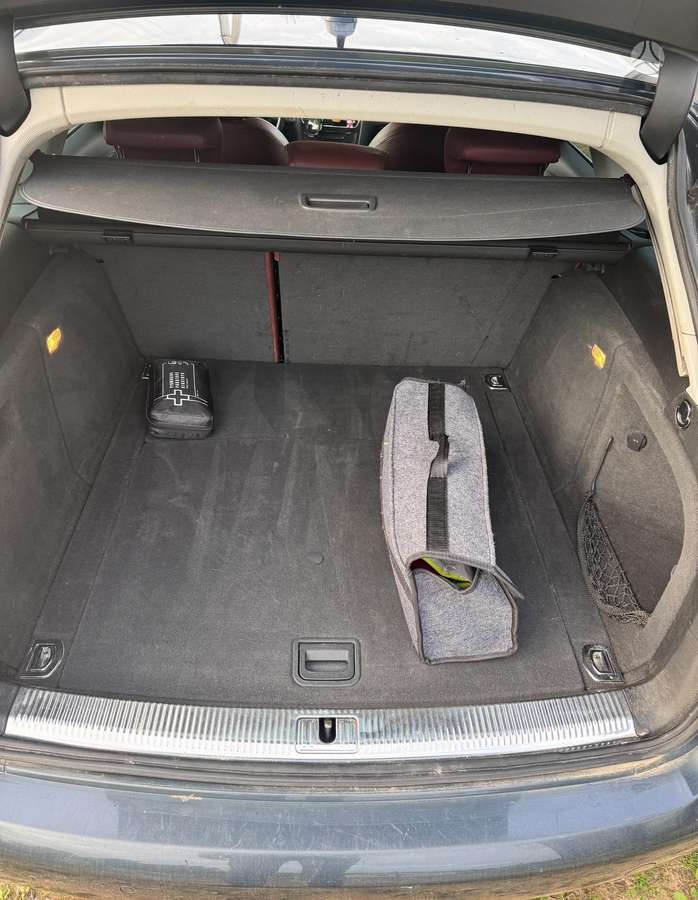 Audi A4 2008 — photo 16