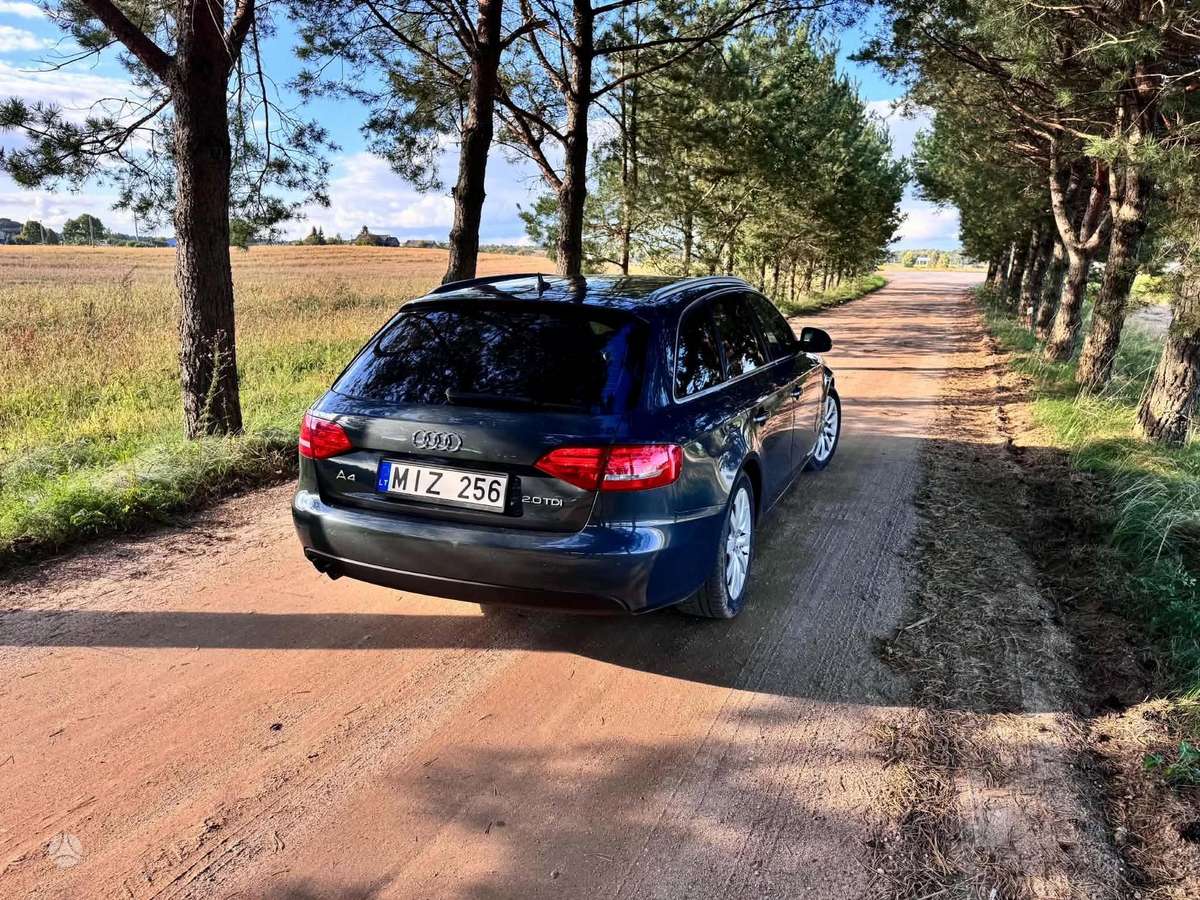 Audi A4 2008 — photo 8