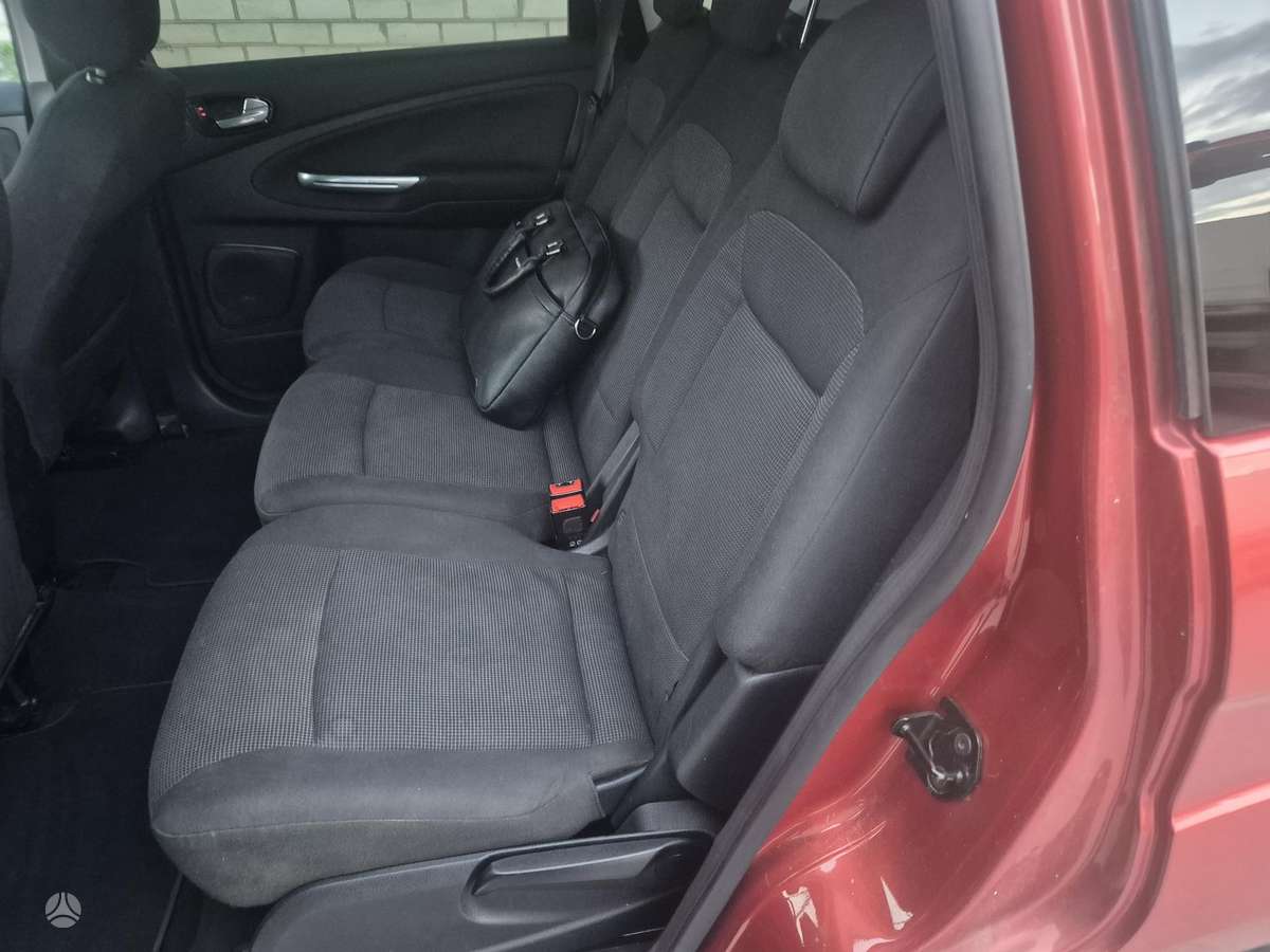 Ford S-MAX 2007 — photo 10