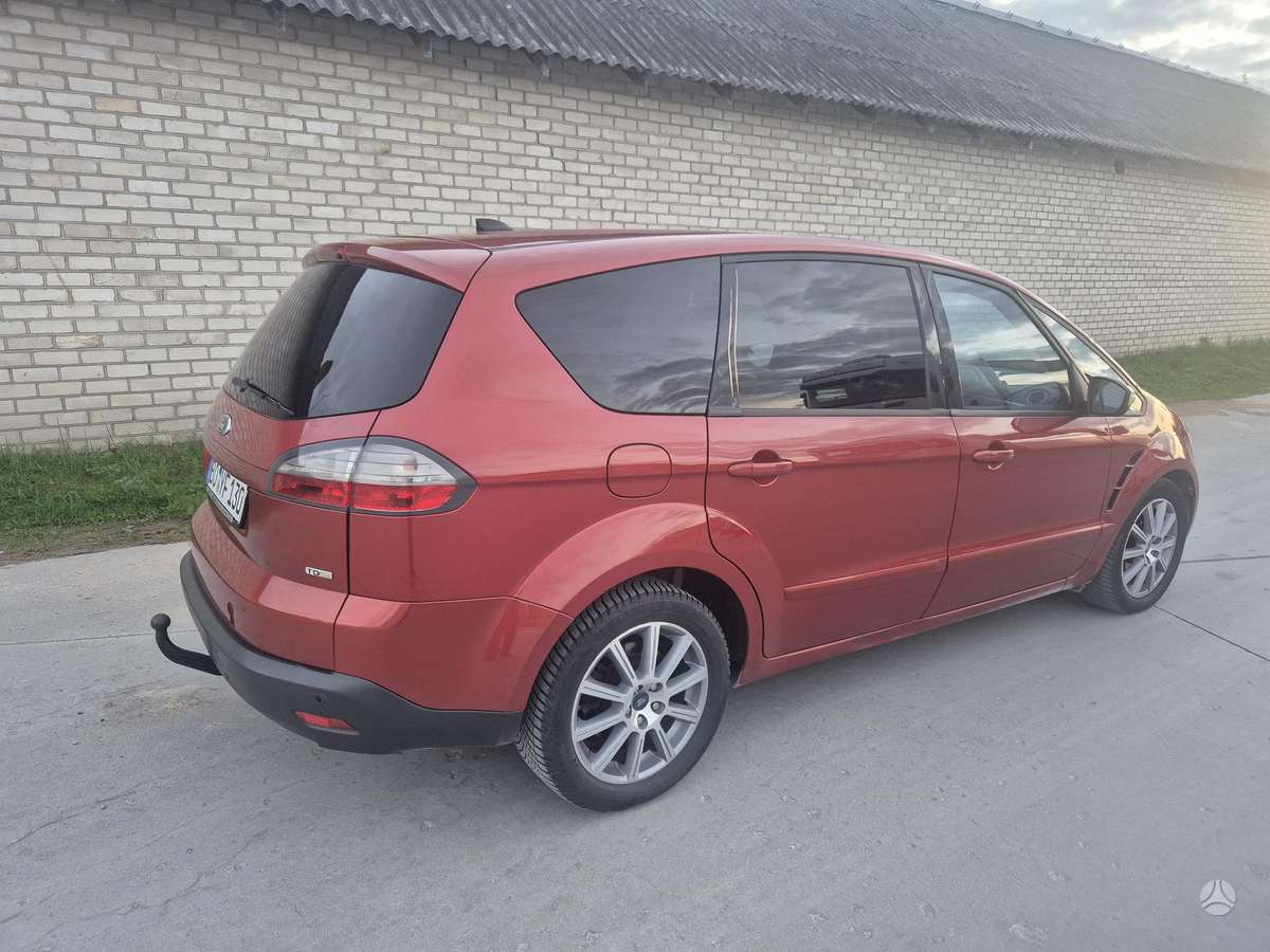 Ford S-MAX 2007 — engine 2000 cm³, 140 HP (103kW)