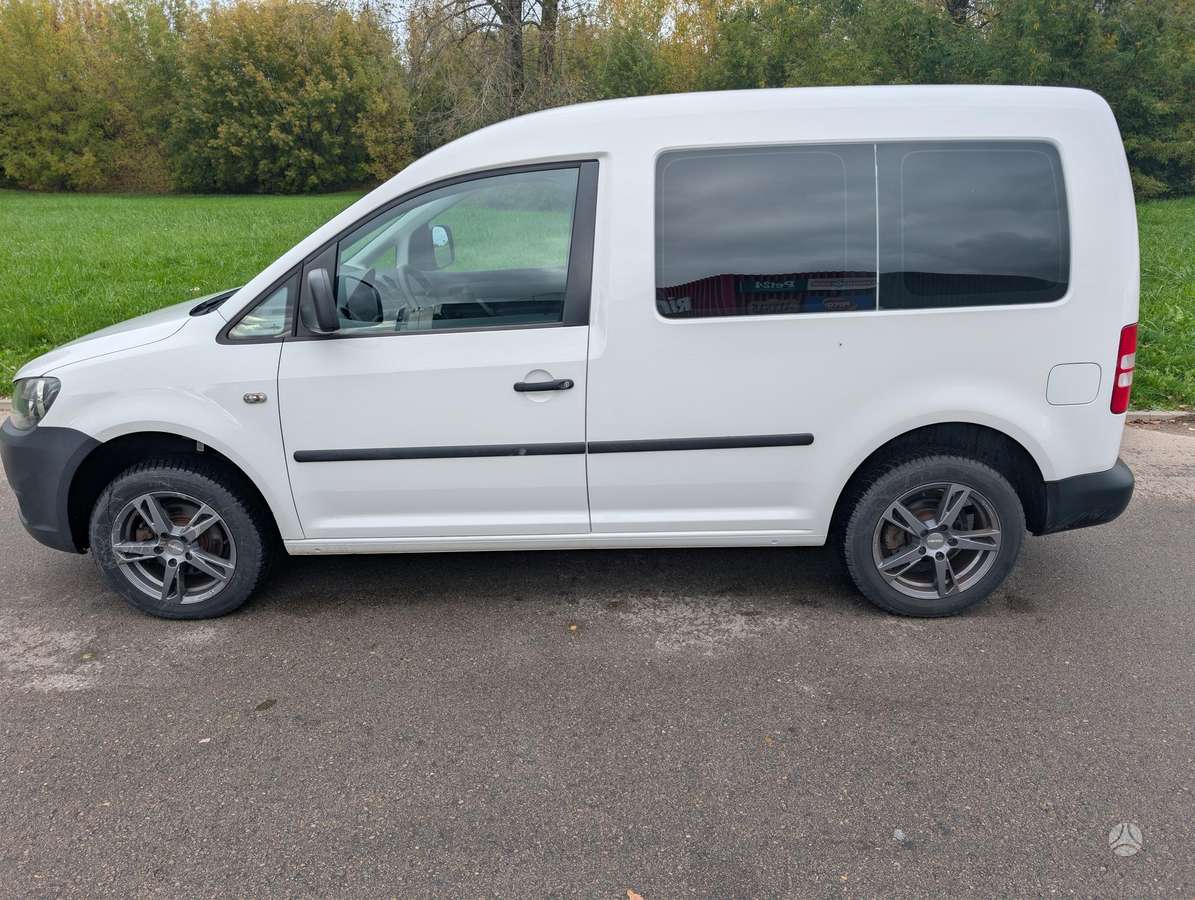 Volkswagen Caddy 2012 — салон