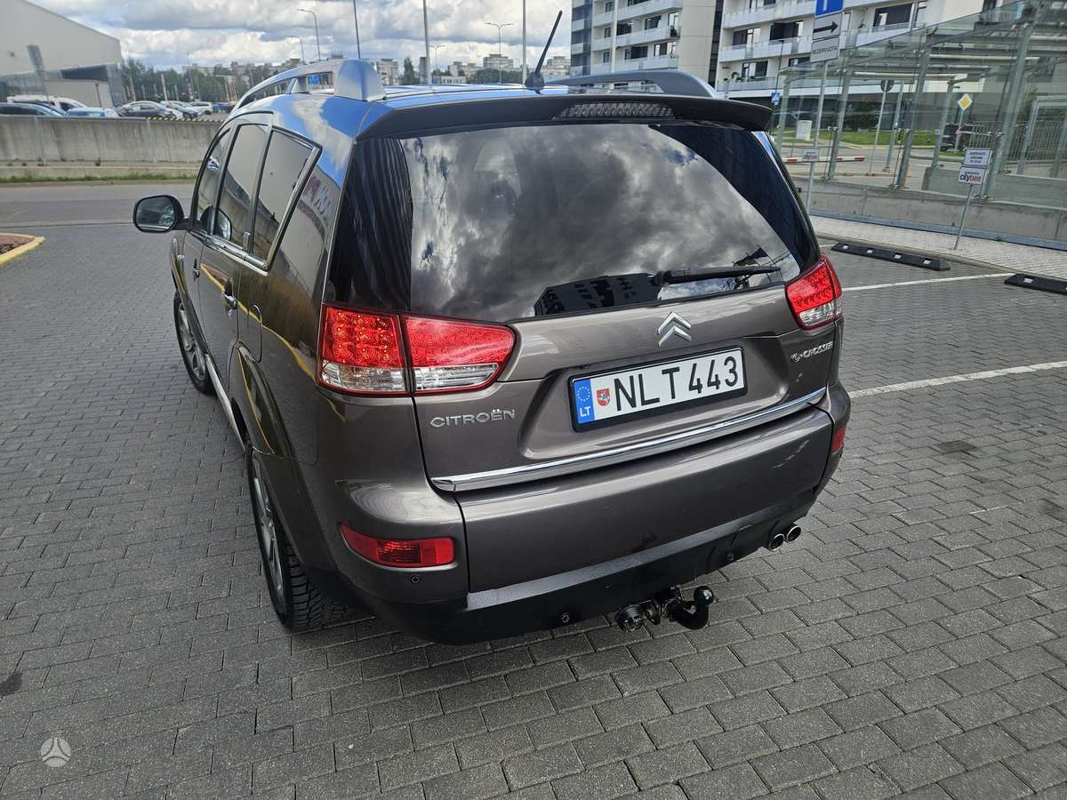 Citroen C-Crosser 2010 — photo 7