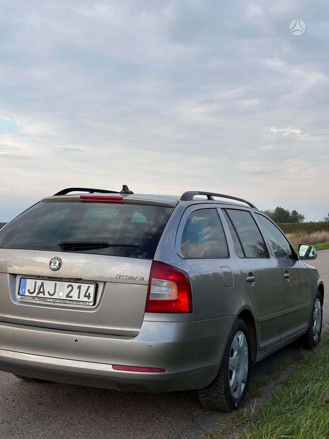 Skoda Octavia 2010 — photo 5