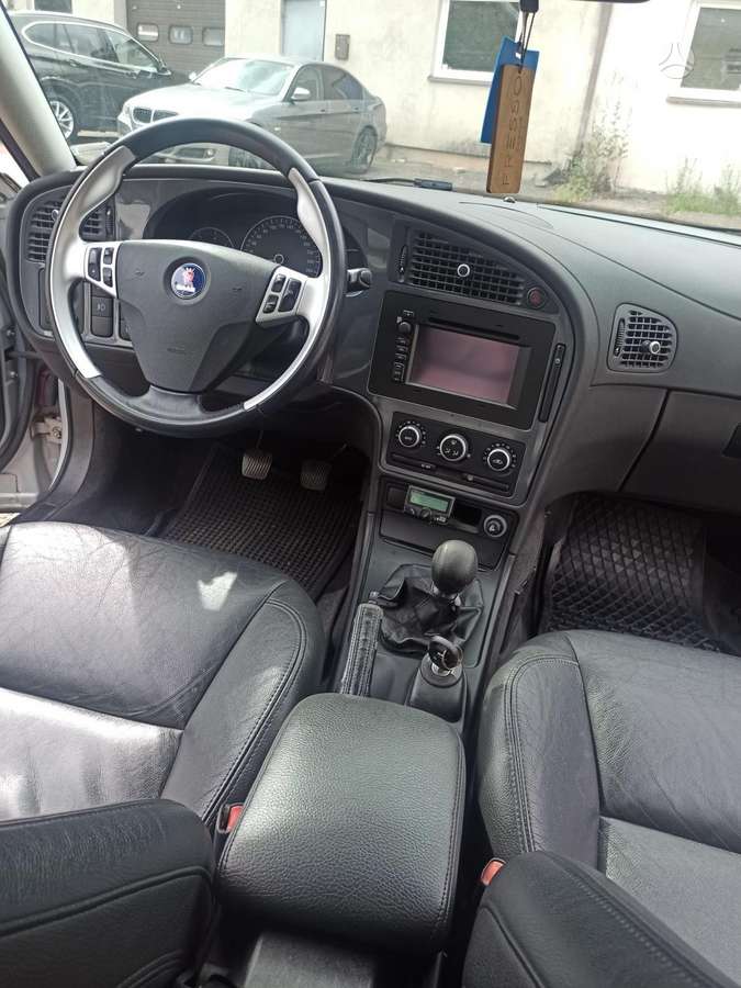 Saab 9-5 2009 — photo 10