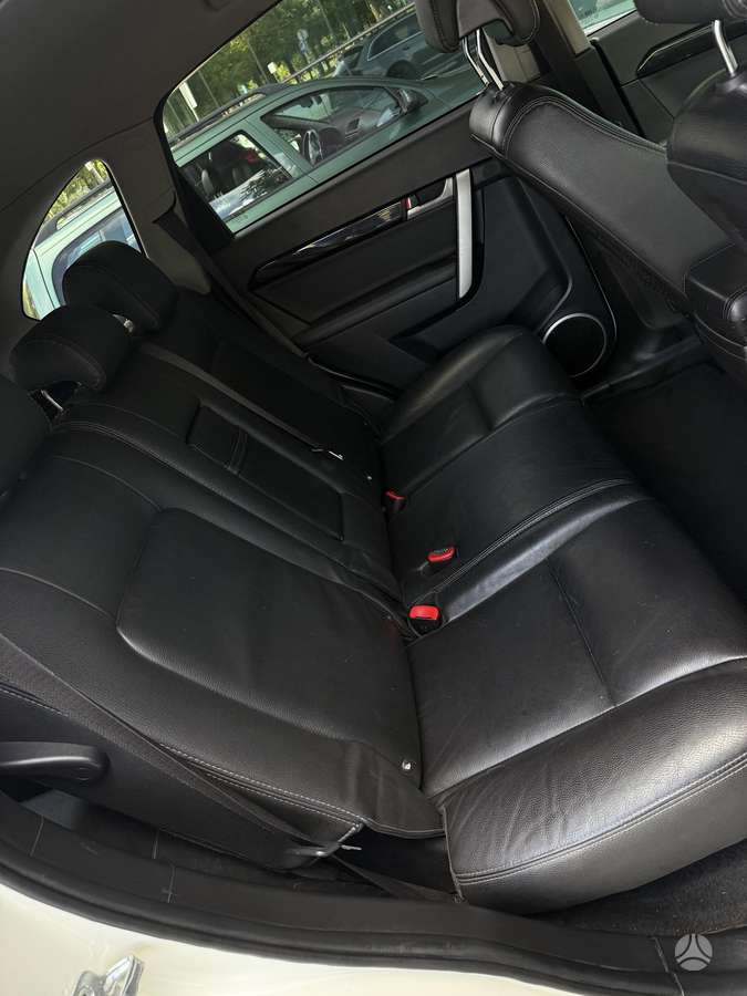 Chevrolet Captiva 2012 — photo 17
