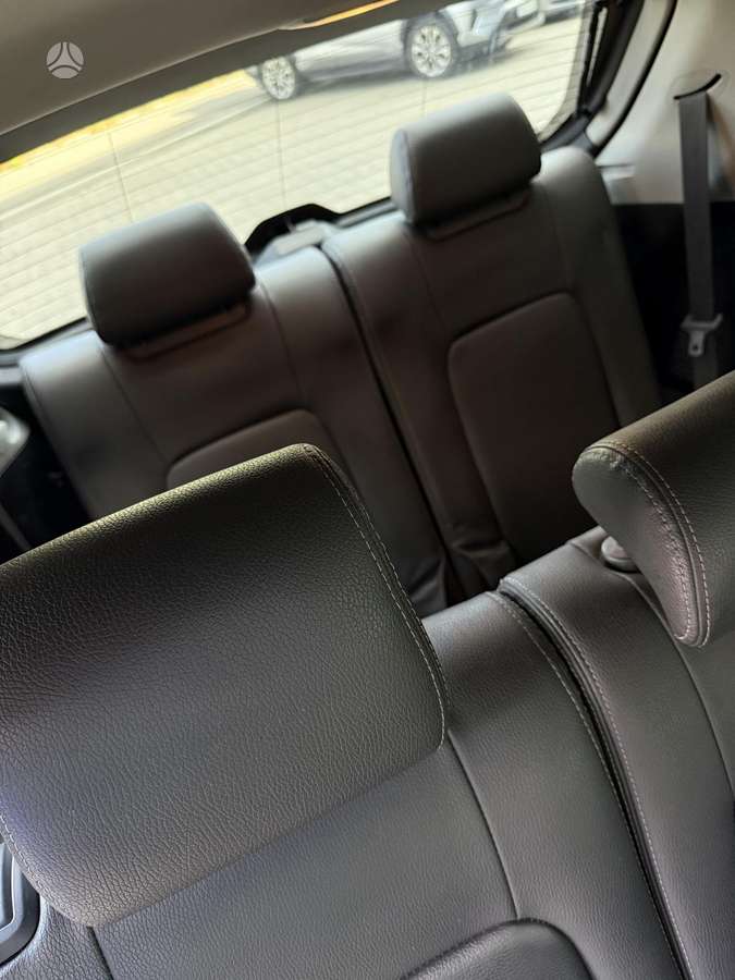 Chevrolet Captiva 2012 — photo 19