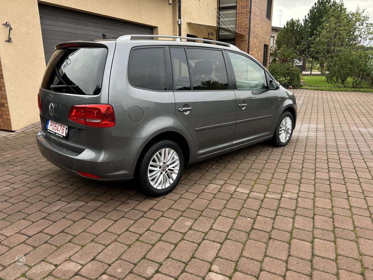 Volkswagen Touran 2015 — photo 7