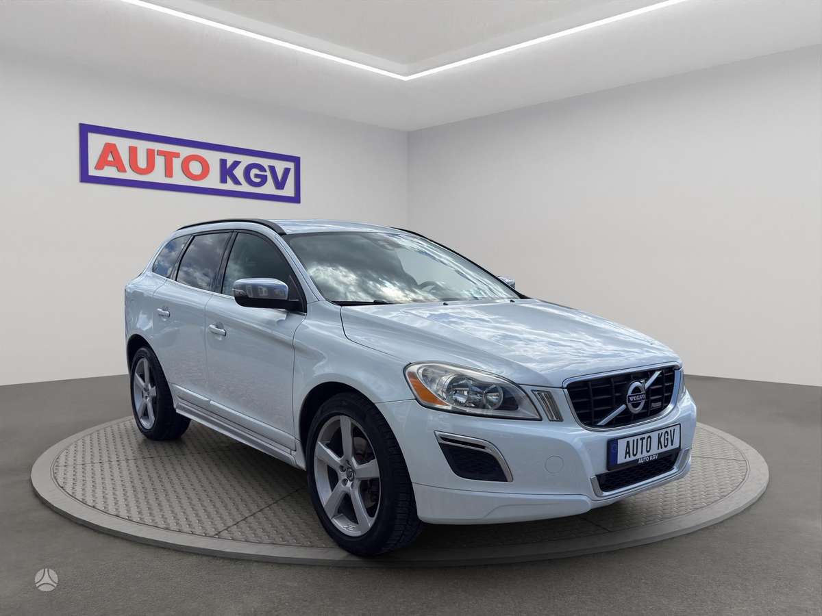 Volvo XC60 2012 — photo 7