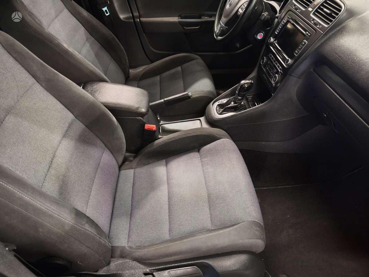 Volkswagen Golf 2012 — photo 13
