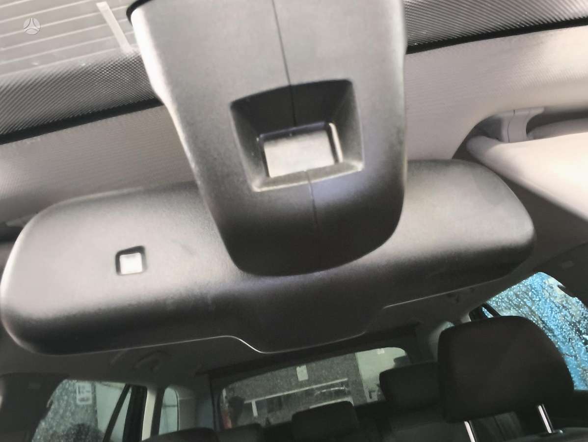 Volkswagen Golf 2012 — photo 16