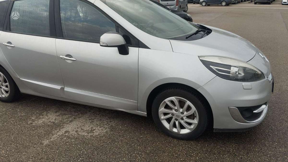 Renault Grand 2012 — engine 1500 cm³