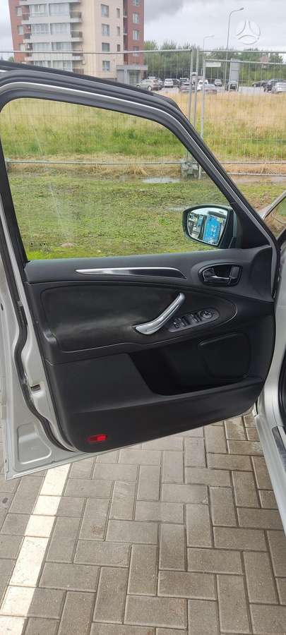 Ford S-MAX 2007 — photo 20